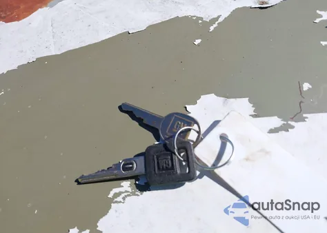 1996 Buick Roadmaster Limited z USA, uszkodzony, nr VIN 1G4BR82P3TR417809